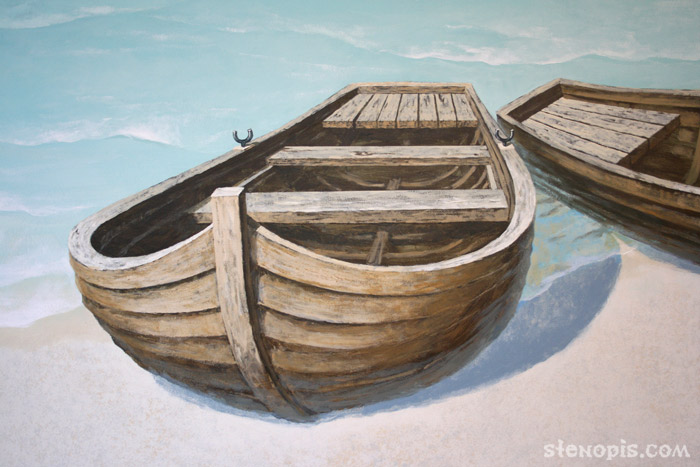 Роспись стен бассейна. Деревянная лодка