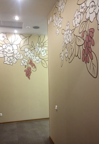 Рисунок на стене в салоне красоты